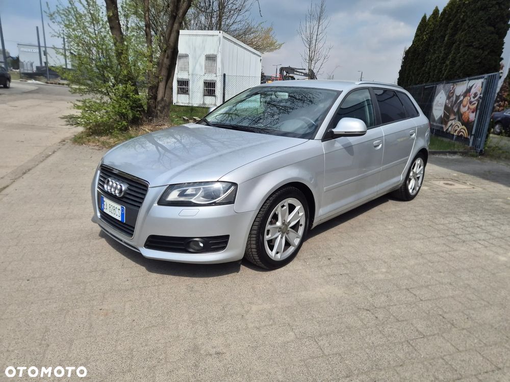 Audi A3 Sportback 2.0 TDI DPF Ambition - 1