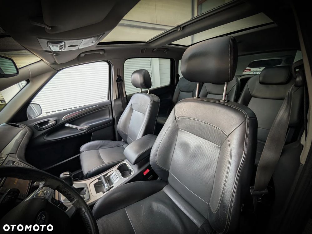 Ford S-Max 2.0 TDCi Titanium - 31