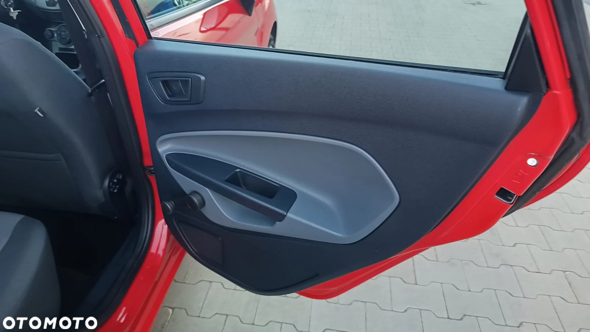 Ford Fiesta - 15