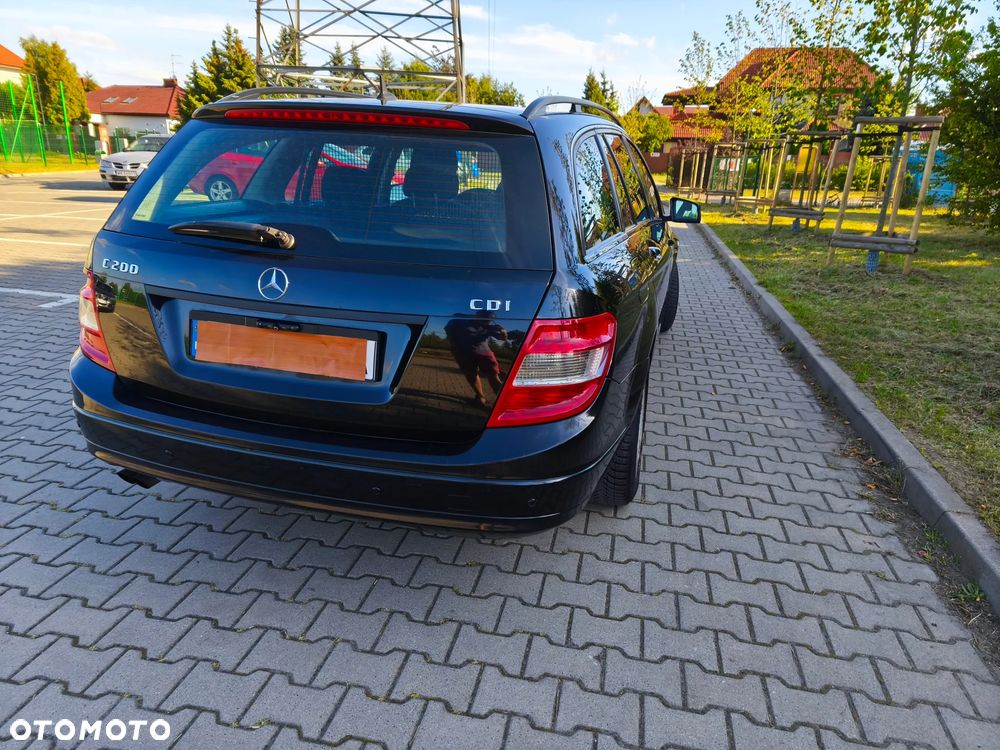 Mercedes-Benz Klasa C 200 CDI Classic - 2