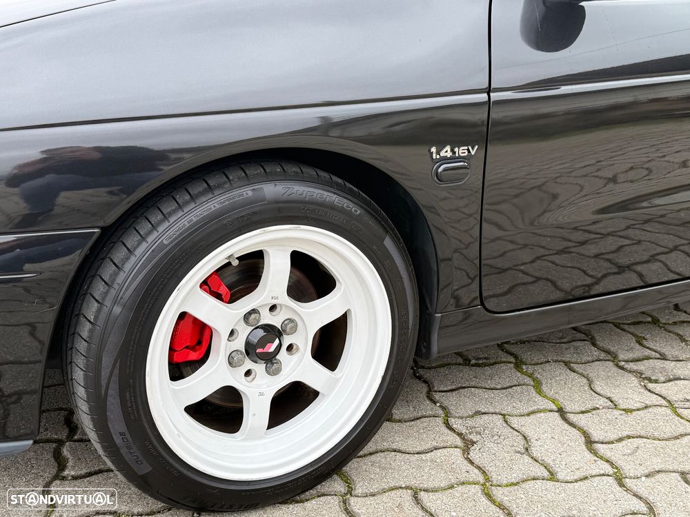 Renault Mégane Coupe 1.4 16V Sport - 8