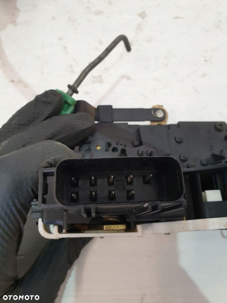 zamek drzwi prawy tył 2w4a-5426412-aa mazda tribute ep 2003r - 8