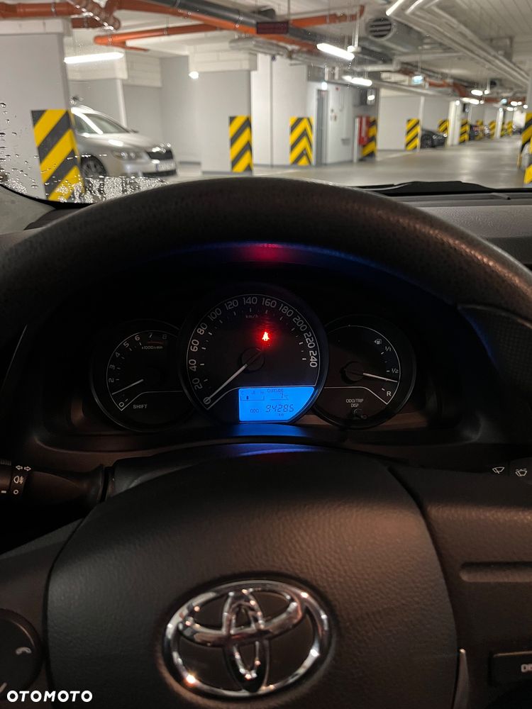 Toyota Auris 1.6 Active - 10