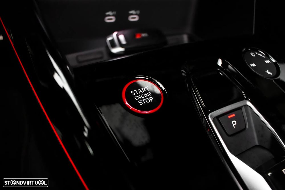 Audi RS3 Sportback 2.5 TFSI quattro S tronic - 25