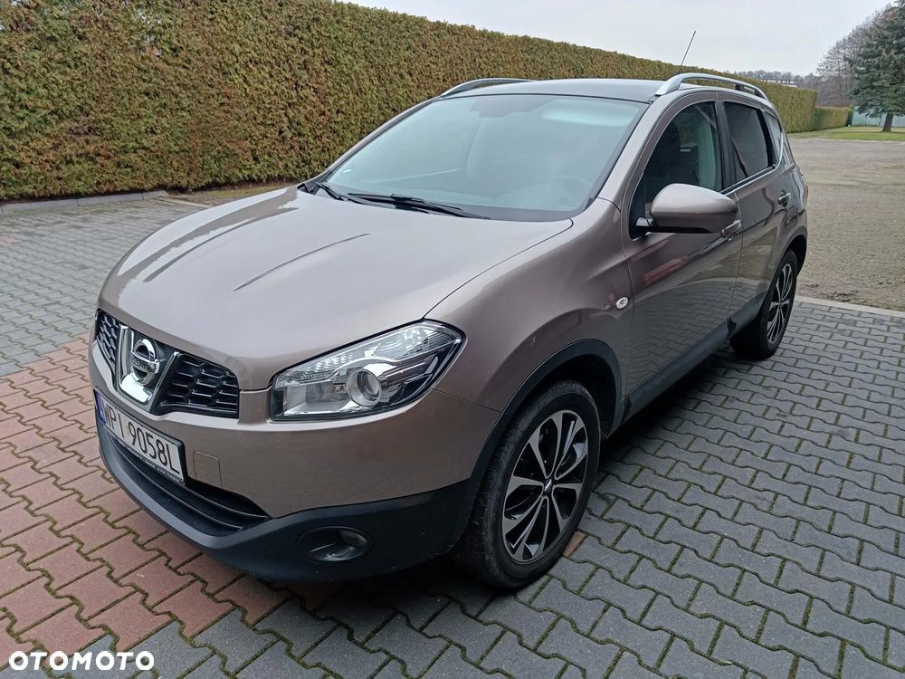 Nissan Qashqai 2.0 Tekna Premium CVT - 1