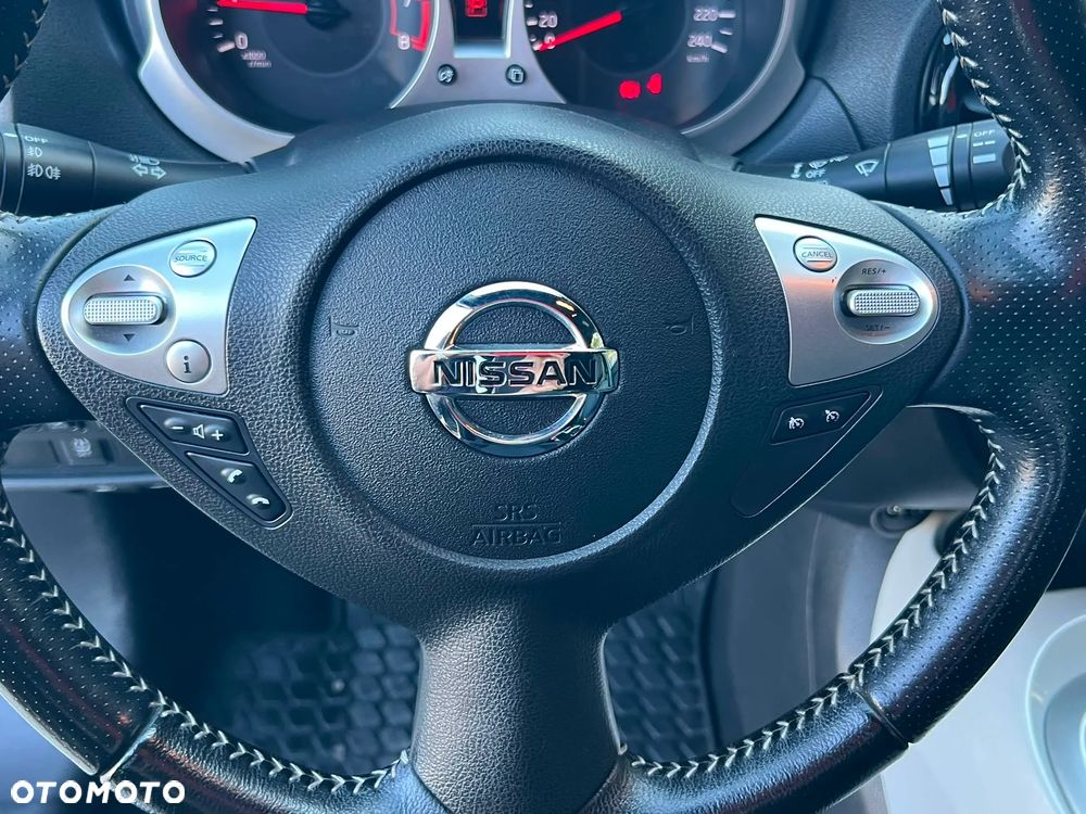Nissan Juke 1.6 Tekna CVT - 32
