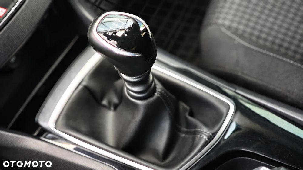 Peugeot 308 1.5 BlueHDi Active S&S - 21
