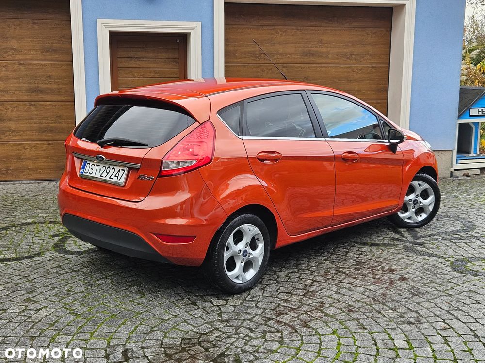 Ford Fiesta 1.25 Titanium EU5 - 4