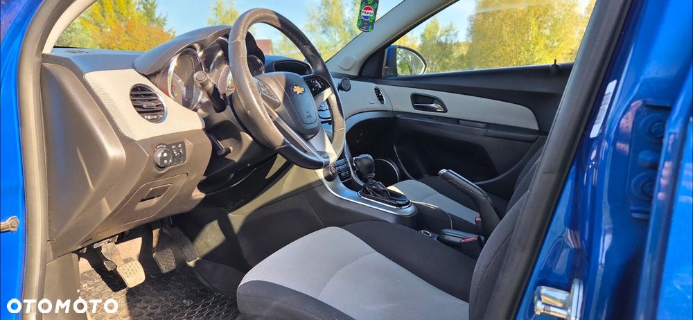 Chevrolet Cruze - 7
