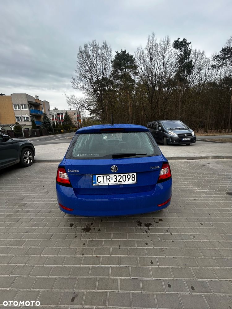 Skoda Fabia - 4