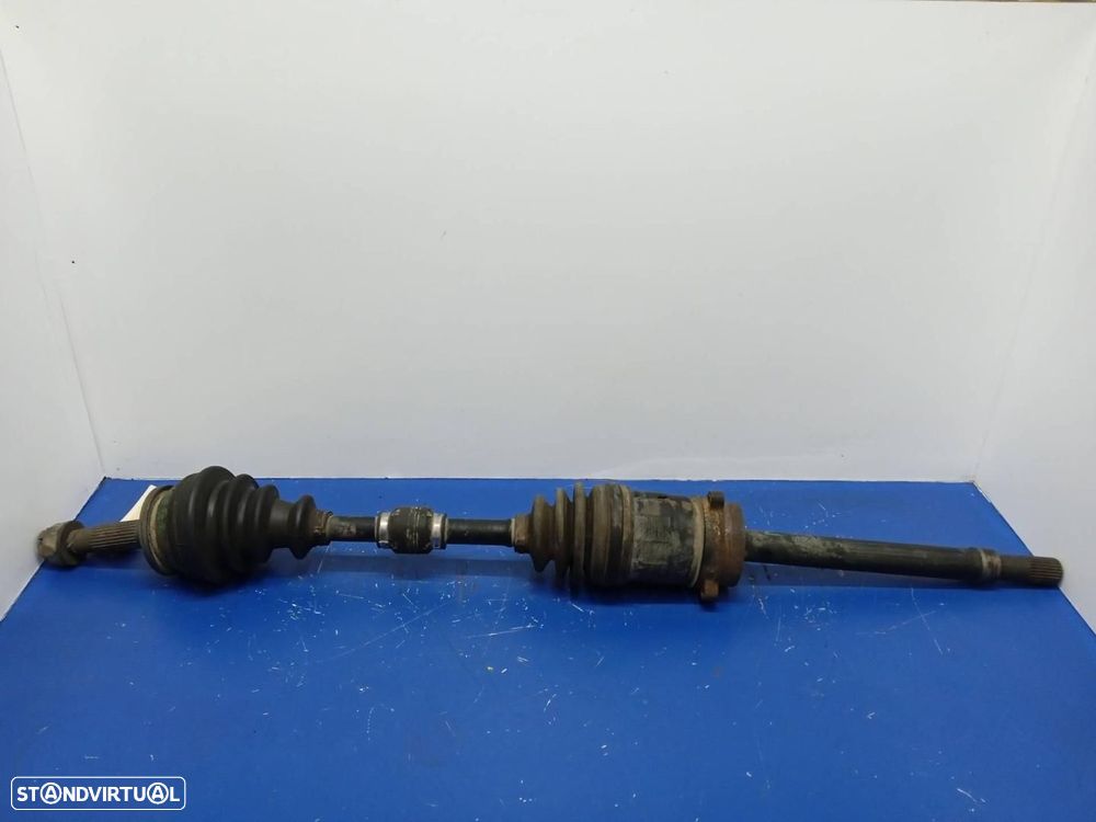 TRANSMISSÃO FRENTE DIREITA NISSAN PRIMERA BERLINA P12 - 1