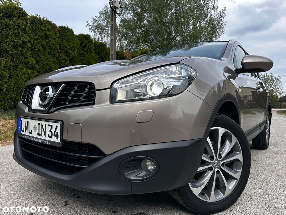 Nissan Qashqai 1.6 dCi 4 x 4 DPF Start/Stop tekna - 1
