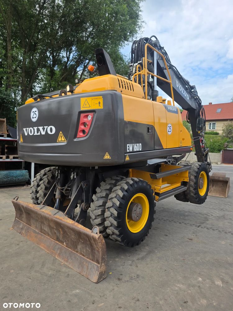 Volvo EW 160D - 11