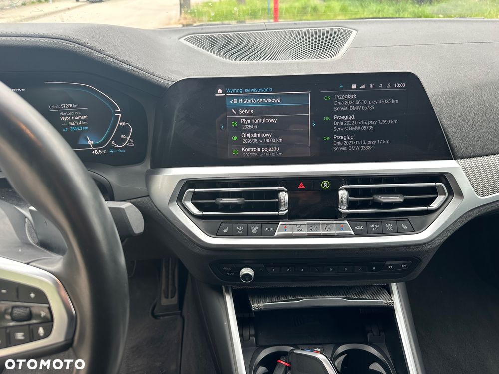BMW Seria 3 330e M Sport - 16
