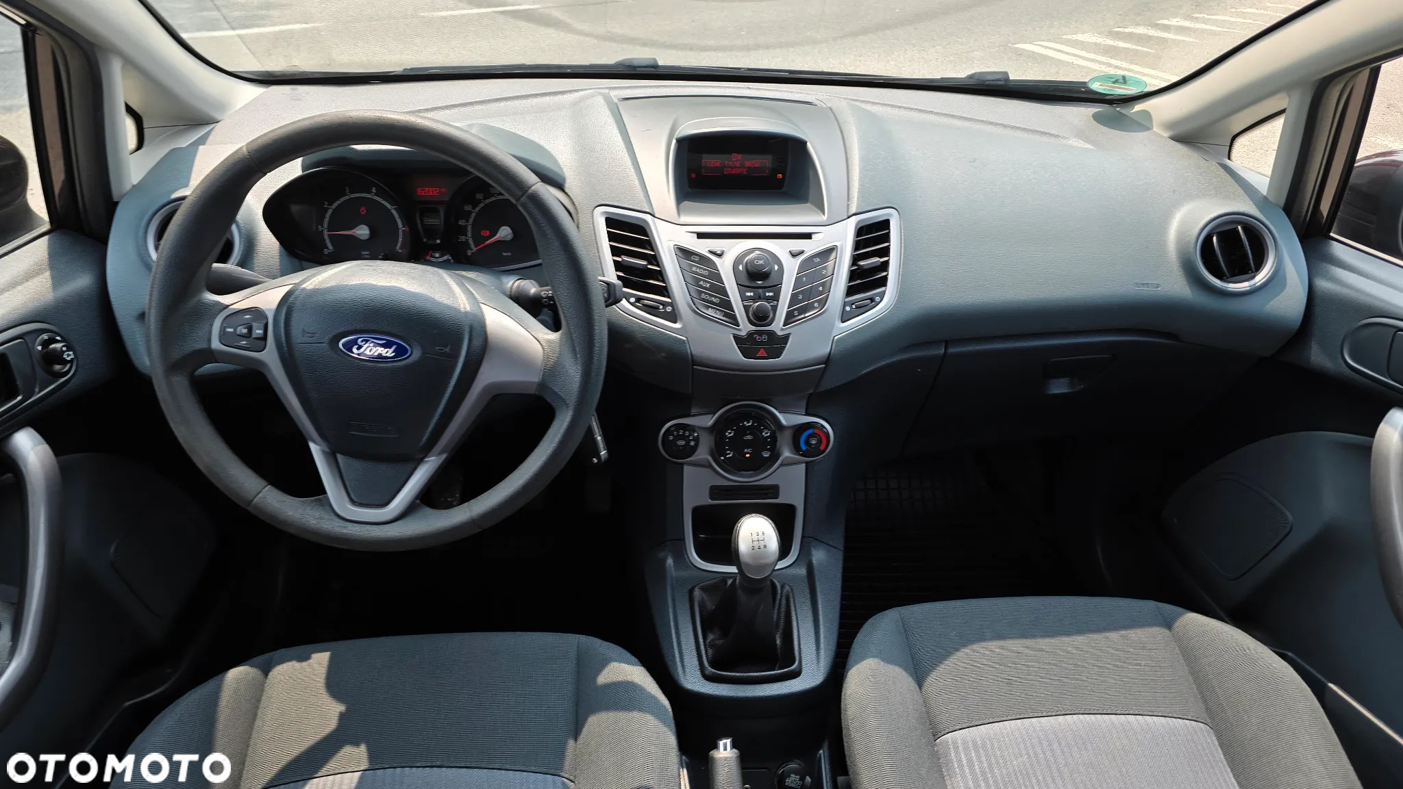 Ford Fiesta 1.25 Trend - 13