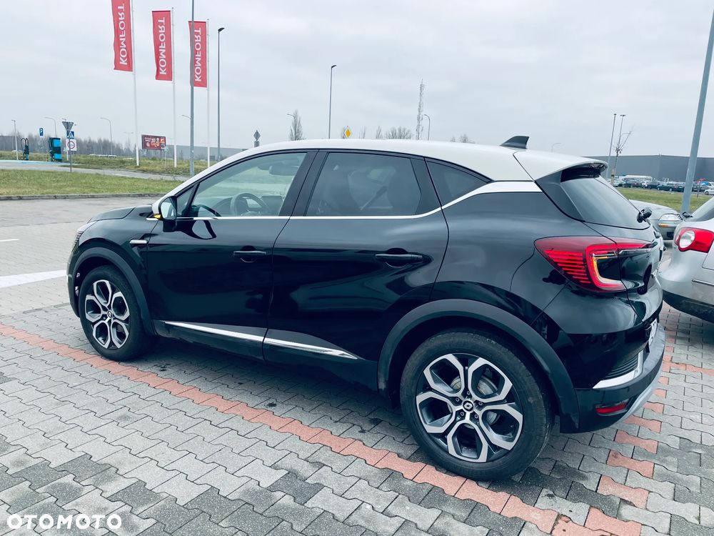 Renault Captur TCe Mild Hybrid 160 EDC TECHNO - 2