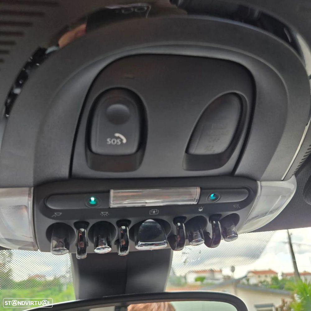 MINI 3 Portas - 31