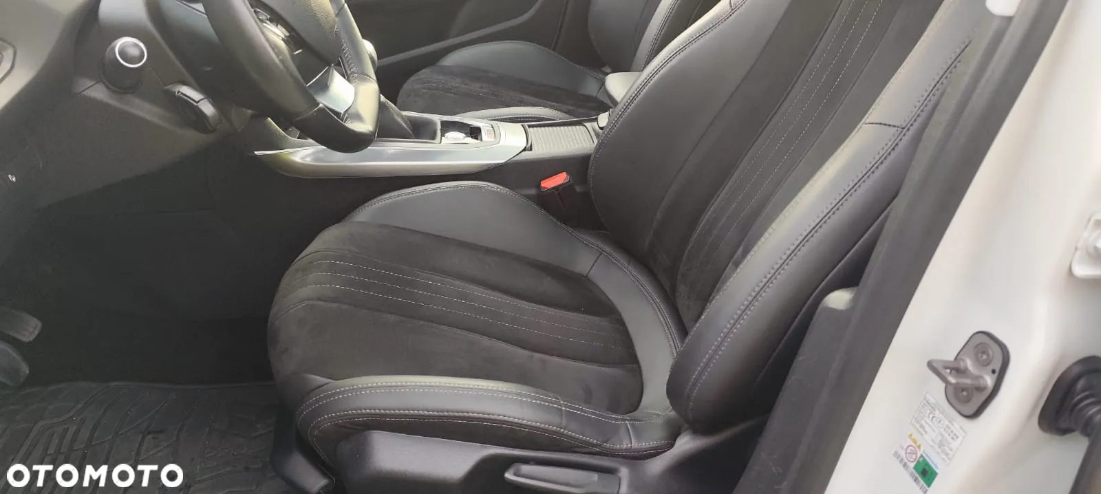 Peugeot 308 SW 1.6 BlueHDi Business Line S&S - 17