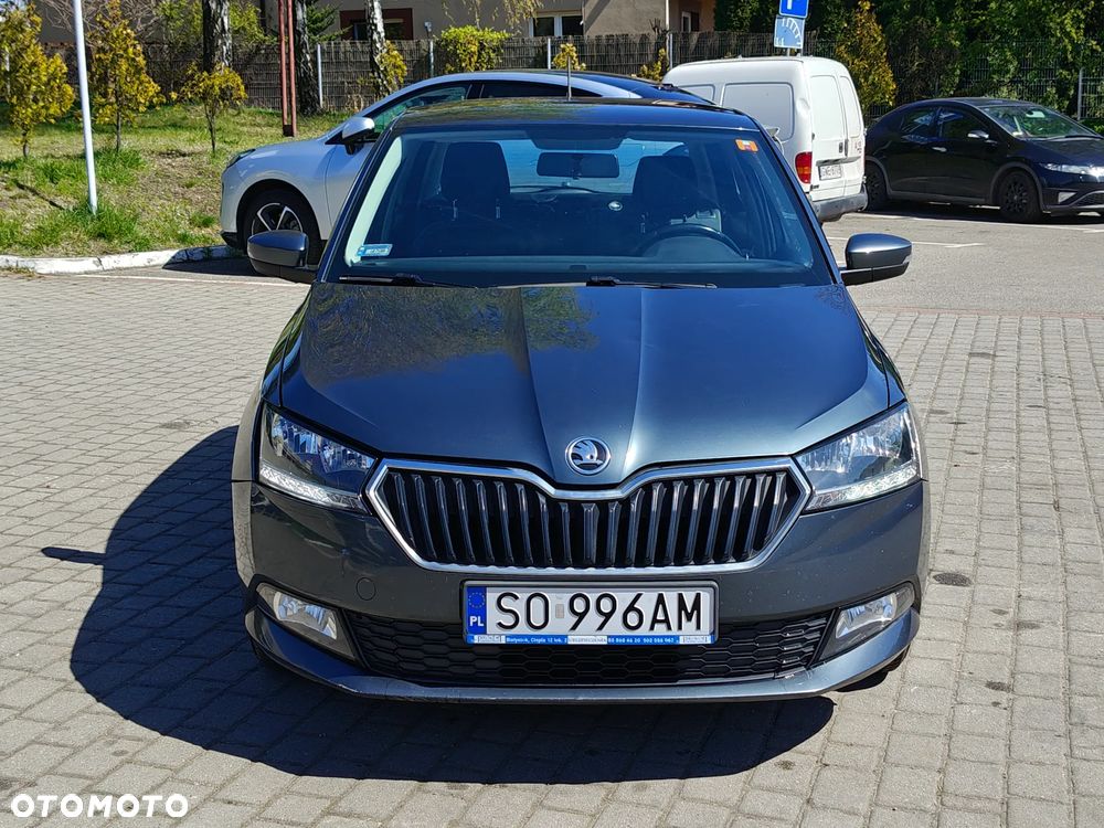 Skoda RAPID 1.2 Ambition Max - 14