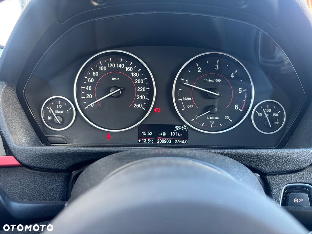 BMW Seria 3 318d DPF Edition Sport - 21