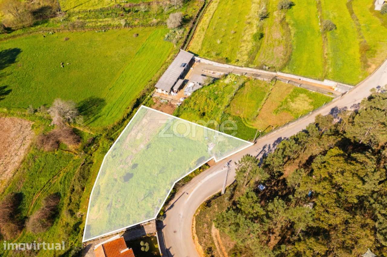 Terreno Urbano com 1.299 m² – Foz do Sousa, Gondomar