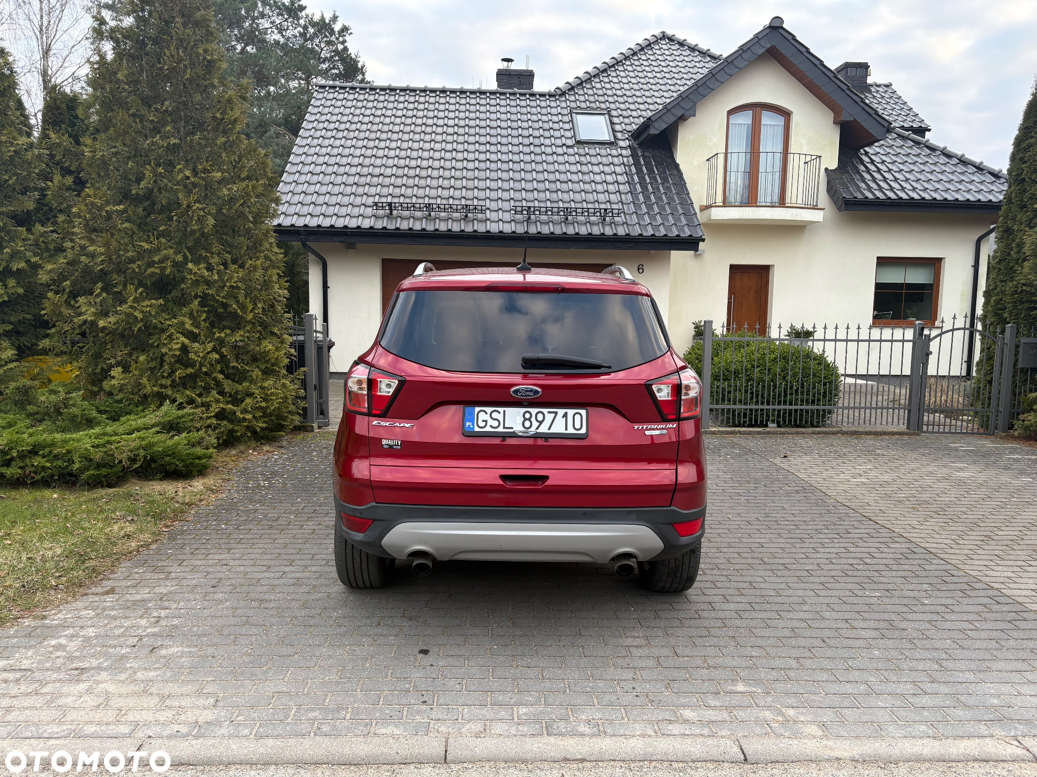 Ford Escape - 11