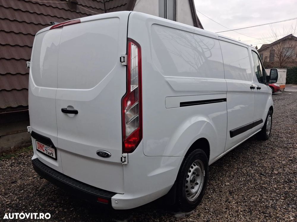 Ford Transit Custom - 19