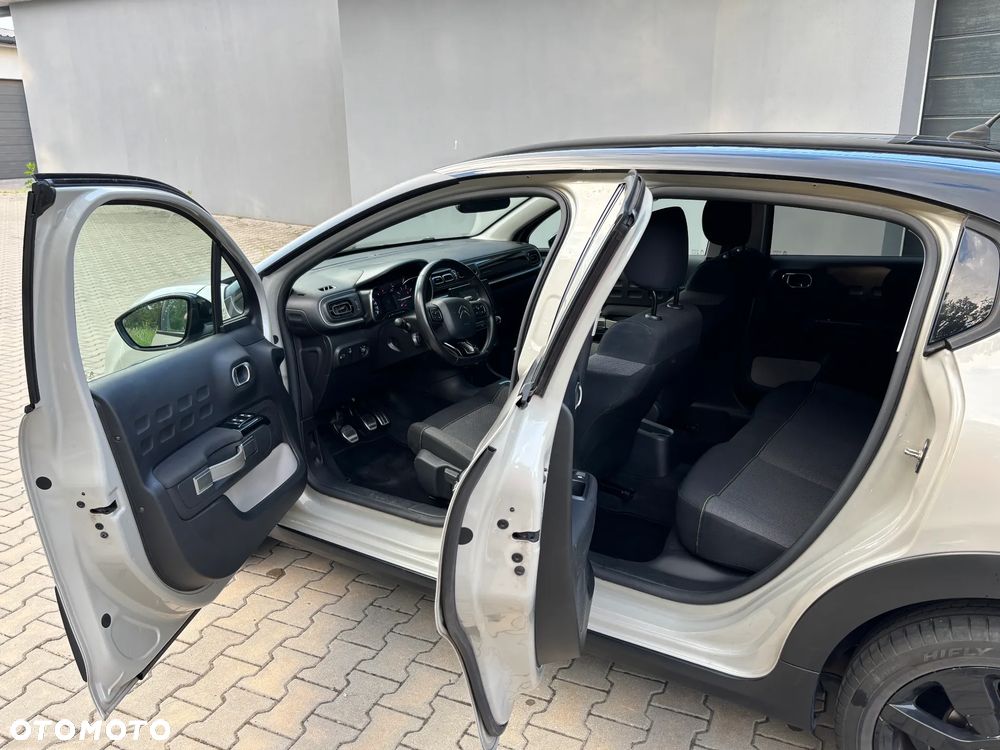 Citroën C3 1.2 PureTech Shine S&S - 7
