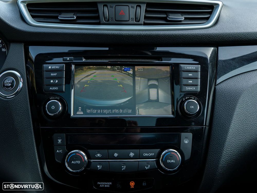 Nissan Qashqai 1.5 dCi DCT N-CONNECTA - 31