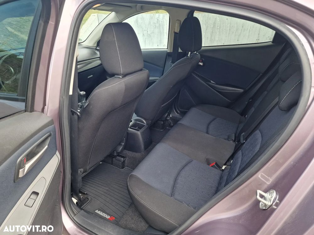 Mazda 2 SKYACTIV-D 105 Sports-Line - 29