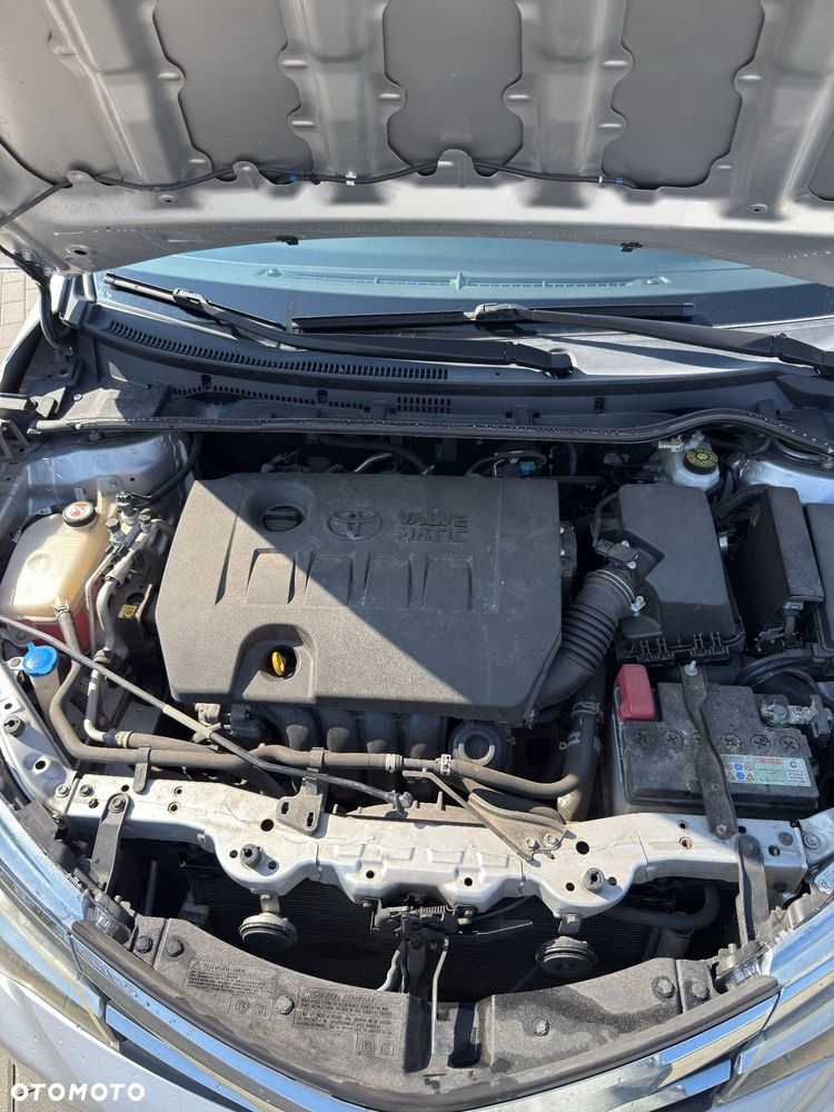 Toyota Corolla 1.6 Comfort - 15