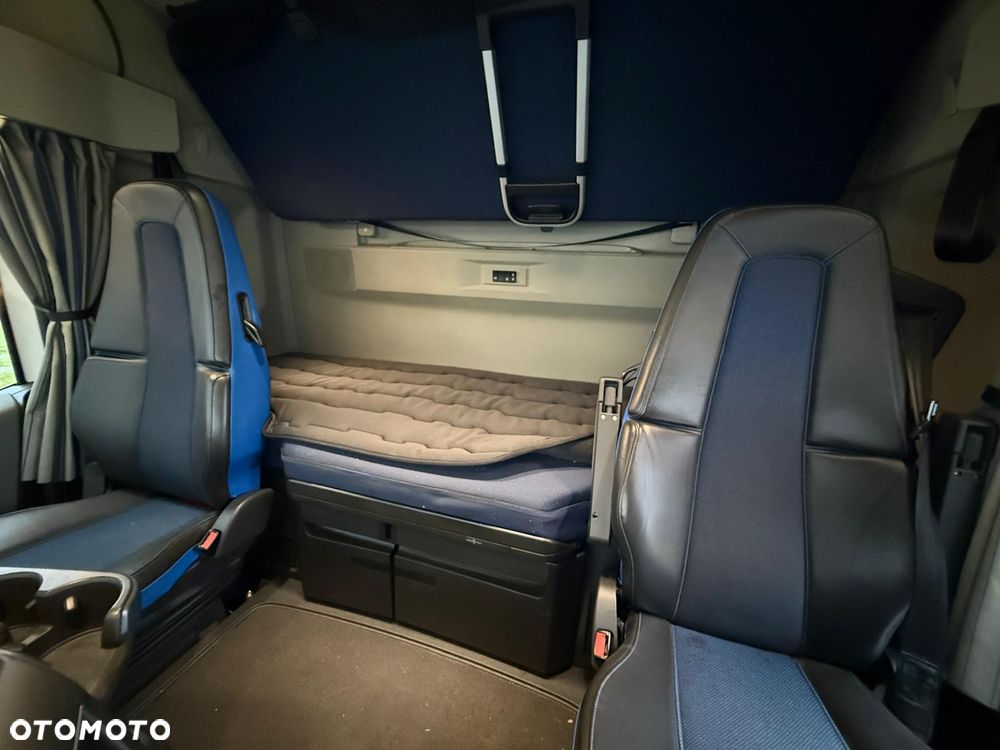 Volvo FH 460 I-SAVE XL - 16