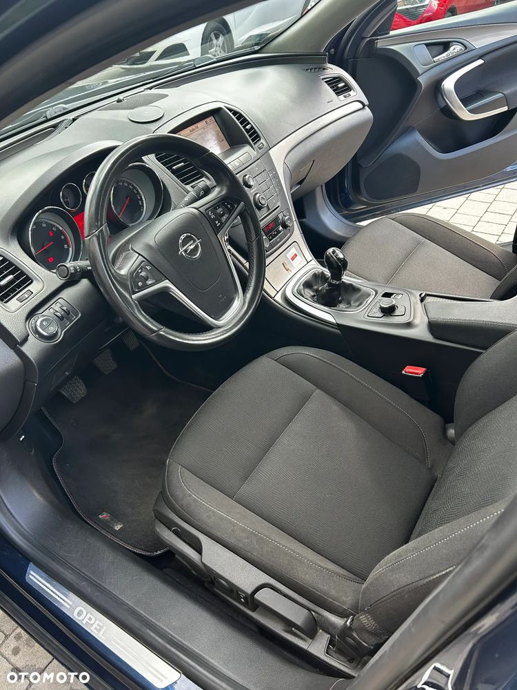 Opel Insignia 1.8 - 7