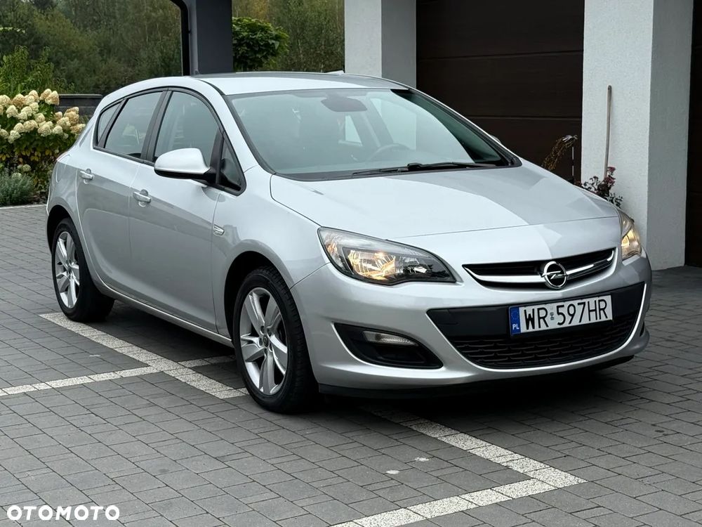 Opel Astra - 11