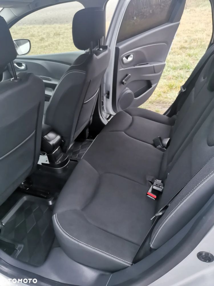 Renault Clio 0.9 TCe Alize - 13