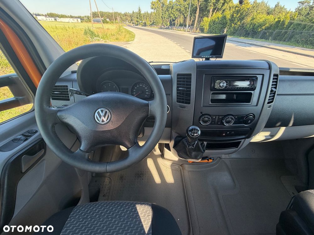 Volkswagen Crafter - 12