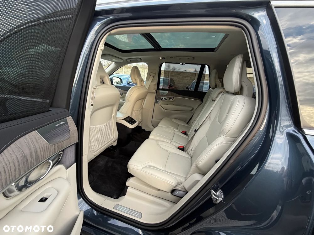 Volvo XC 90 B5 D AWD Geartronic Inscription - 34