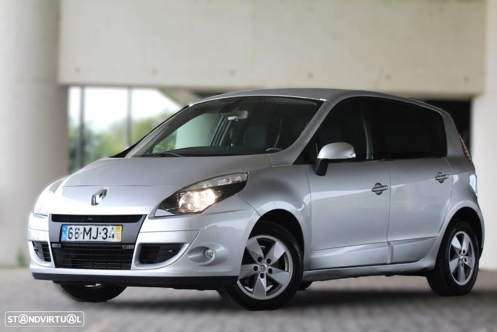 Renault Scénic 1.5 dCi Dynamique S - 2