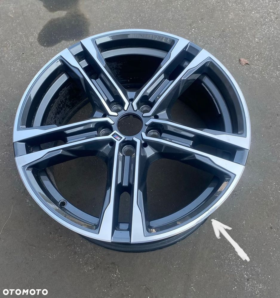 BMW 1 F40 2 II F44 F45 F46 X1 X2 M pakiet M-pakiet ORYGINALNA ! felga aluminiowa 18 cali.   8 J x 18  8Jx18  5x112 5 x 112  ET57 is 57  8092352  032625 alufelga STYLING 819M M819 - 2