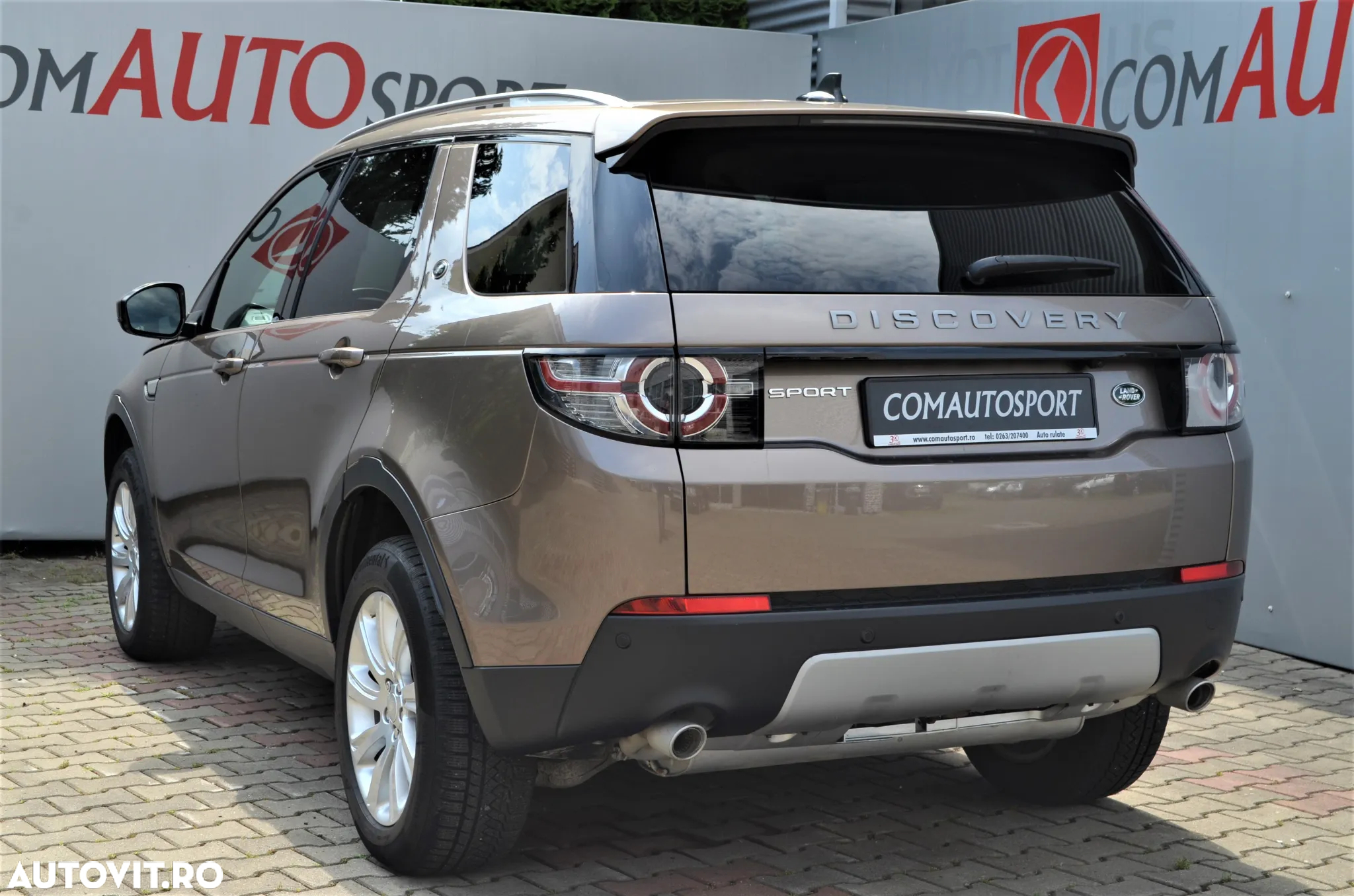 Land Rover Discovery Sport 2.0 l TD4 HSE Aut. - 4