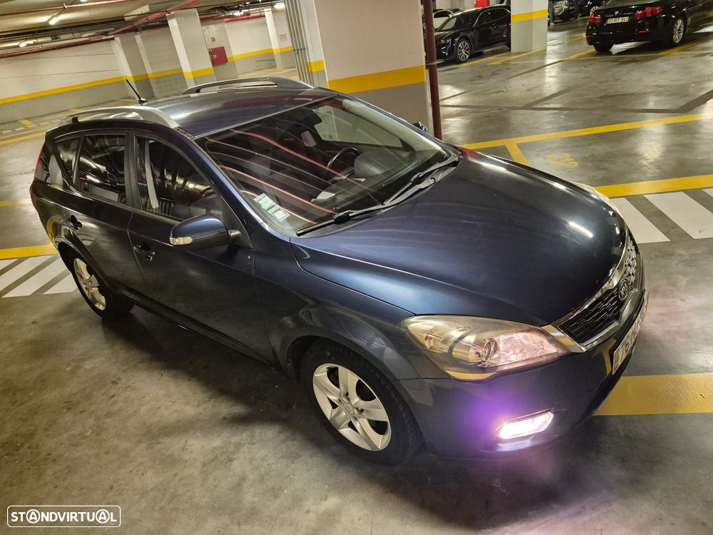 Kia Ceed SW 1.4 CVVT LX ISG - 10