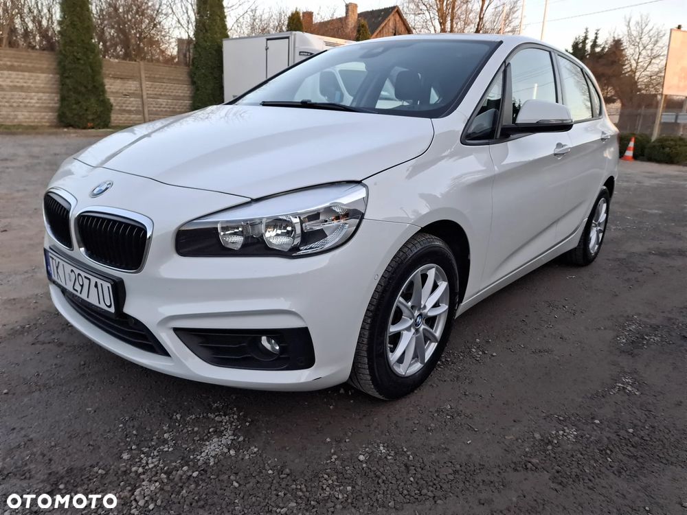 BMW Seria 2 218d xDrive Luxury Line - 3