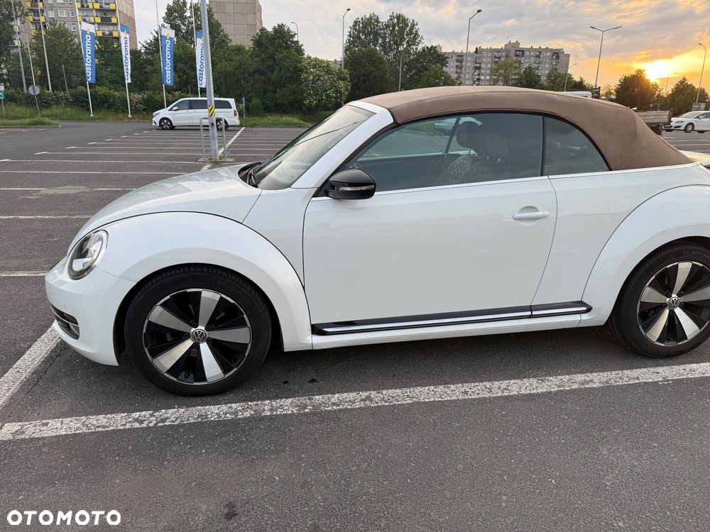 Volkswagen Beetle 2.0 TDI Sport DSG - 6