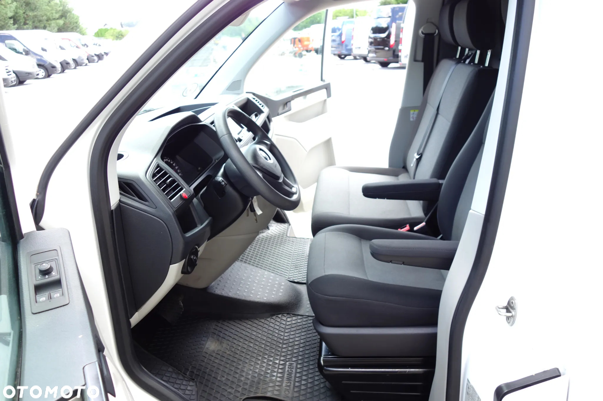 Volkswagen Transporter Gwarancja 12 mies. T6  Automat Long 2.0 TDI 150 KM Klima Webasto - 5
