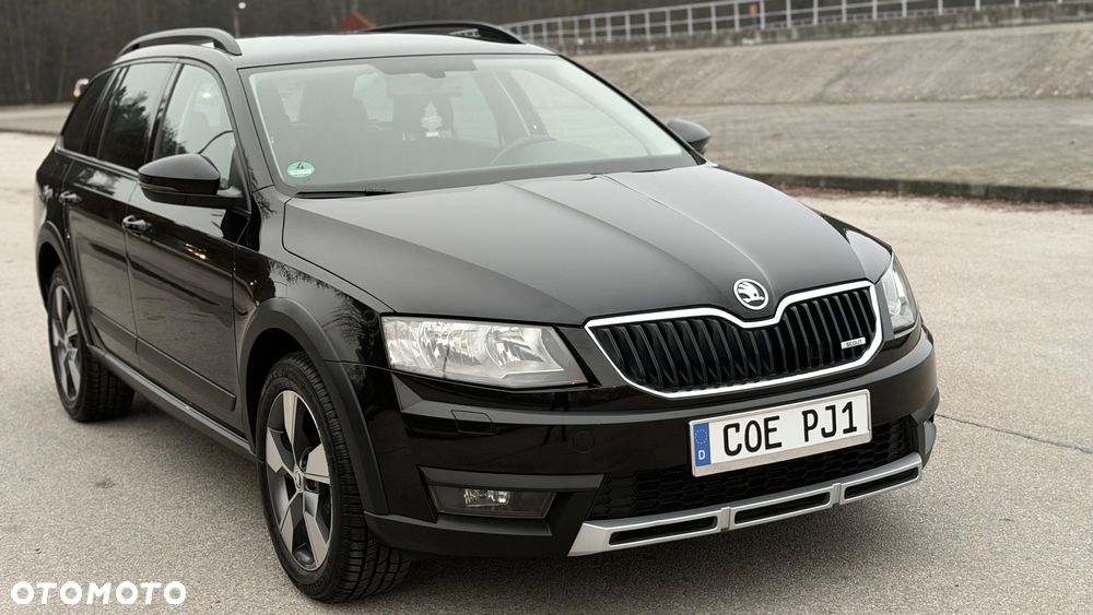 Skoda Octavia 2.0 TDI 4x4 DSG Scout - 3