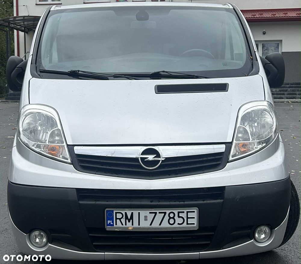 Opel Vivaro - 9