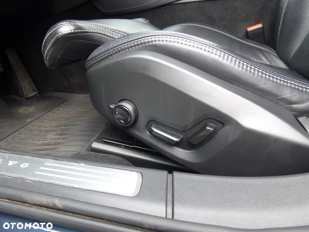 Volvo V90 2021
