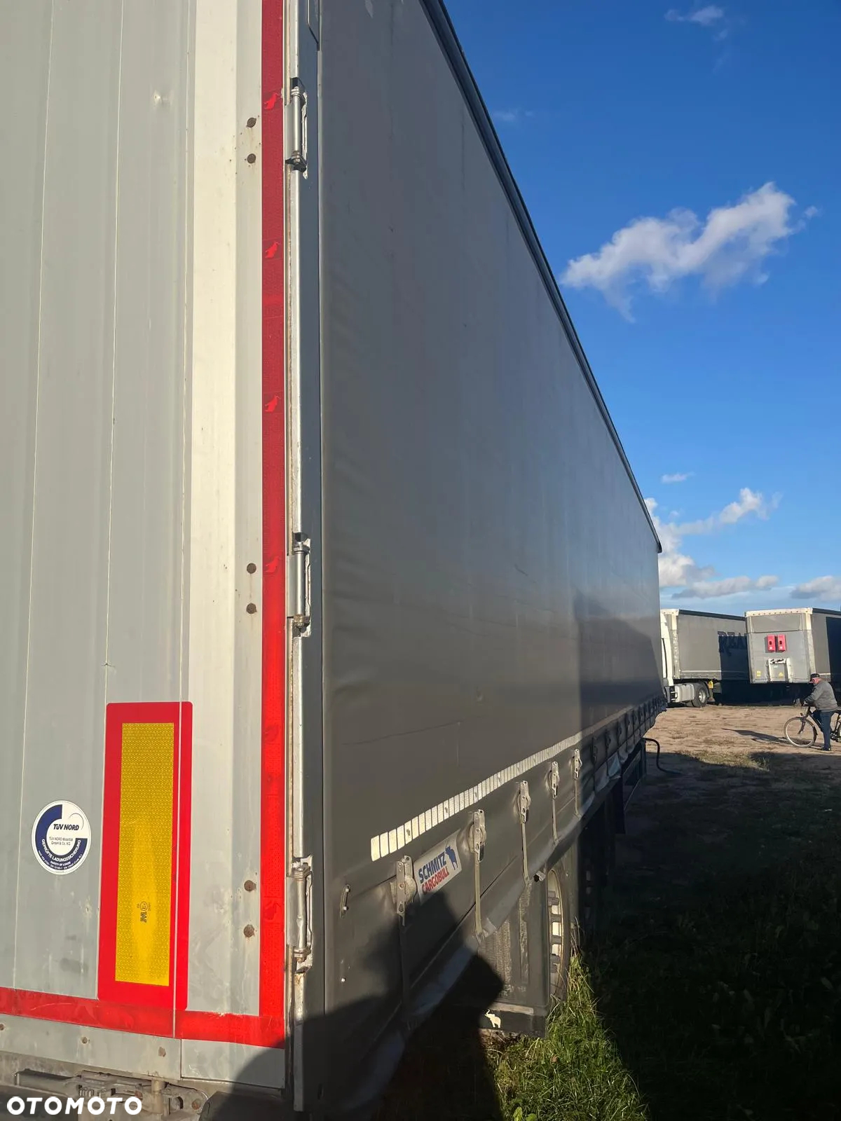 Schmitz Cargobull - 3