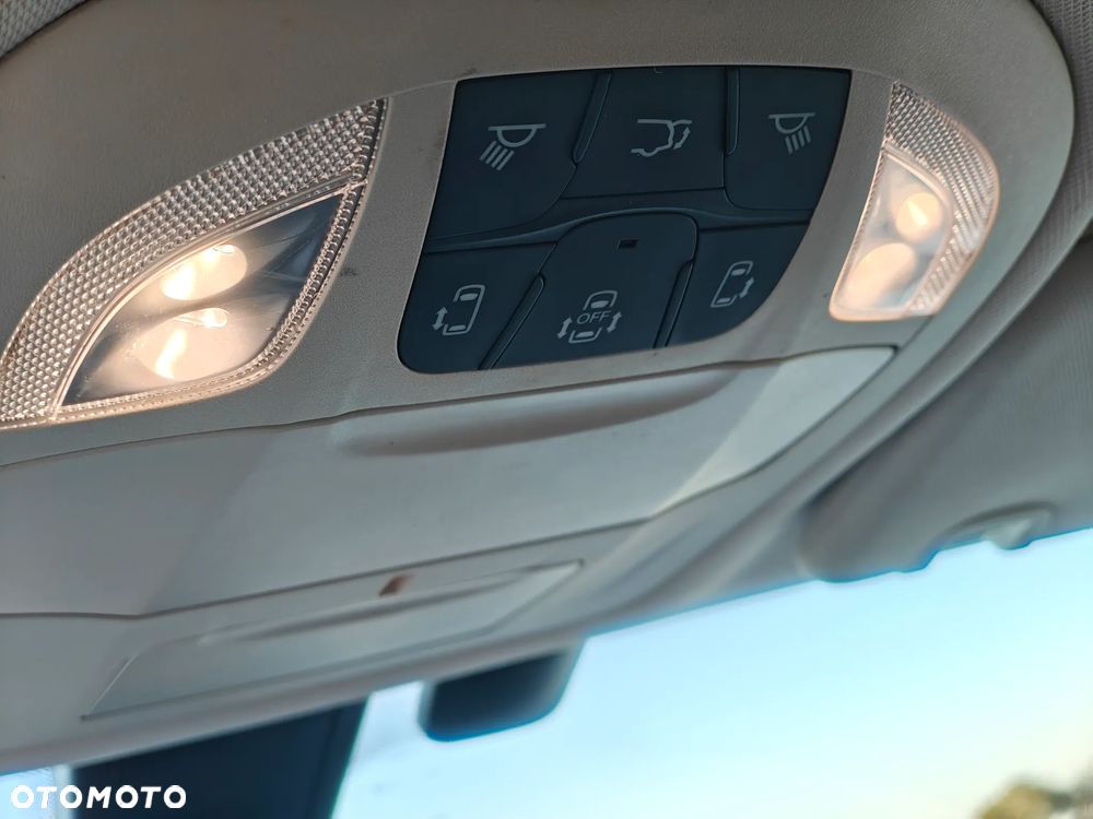 Chrysler Pacifica - 25