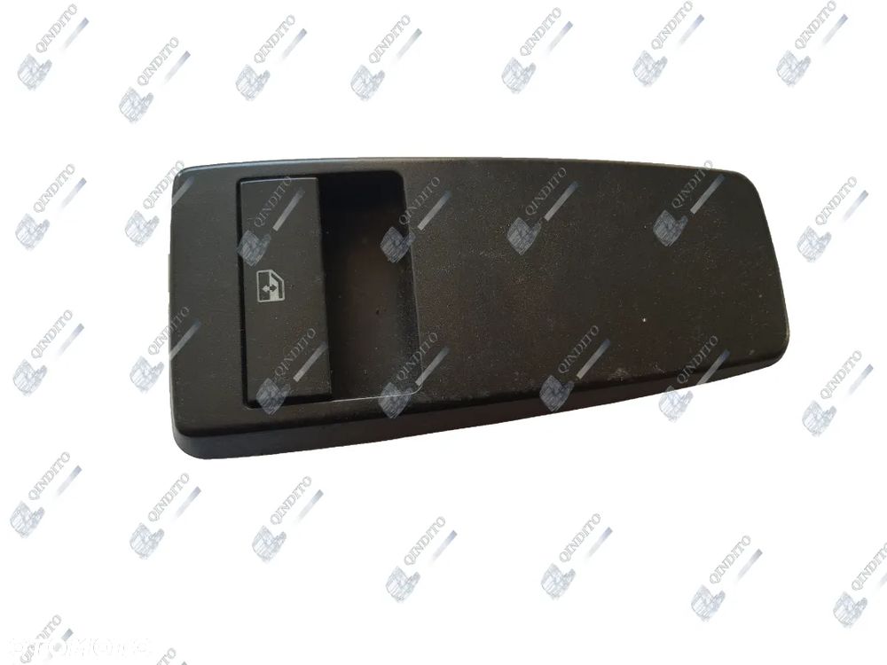 PRZEŁĄCZNIK PANEL STEROWANIA SZYBY MAN TGX TGS 81258067095 81258067083  * - 1